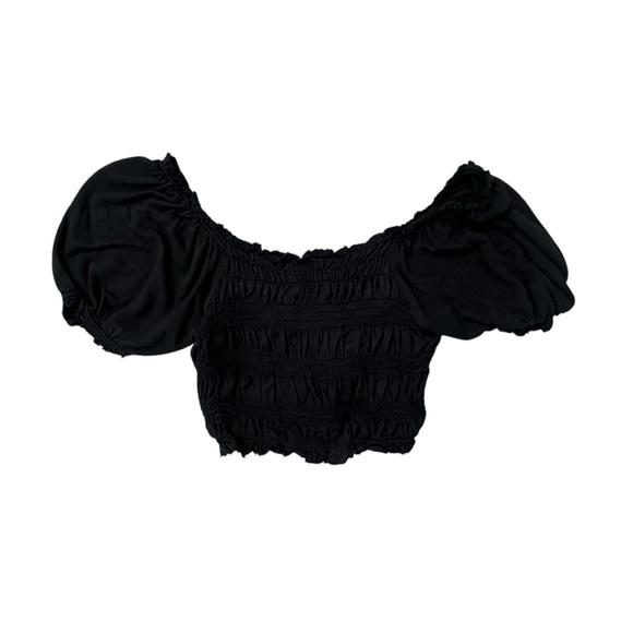 UO Puff Sleeve Smocked Crop Top - Picture 3 of 5